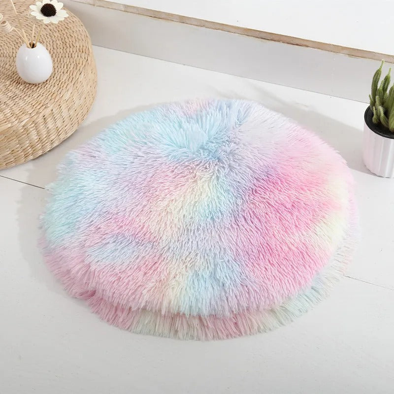 Coussin pour chat doux en peluche couleur arc-en-ciel