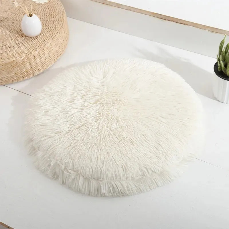 Coussin pour chat blanc moelleux rond confortable repos détente