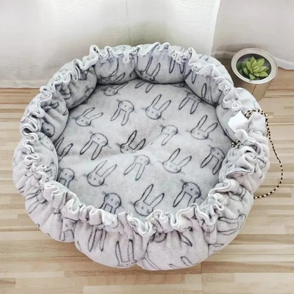 coussin pour chat avec petits lapins gris douillet