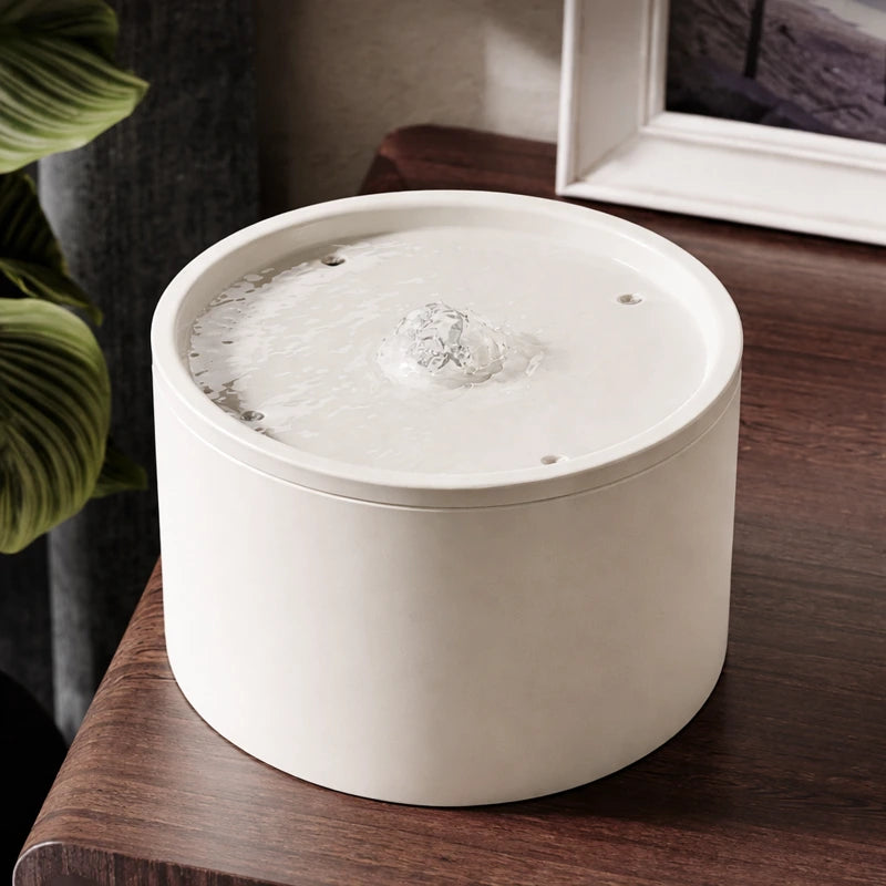 fontaine à eau pour chat céramique blanche