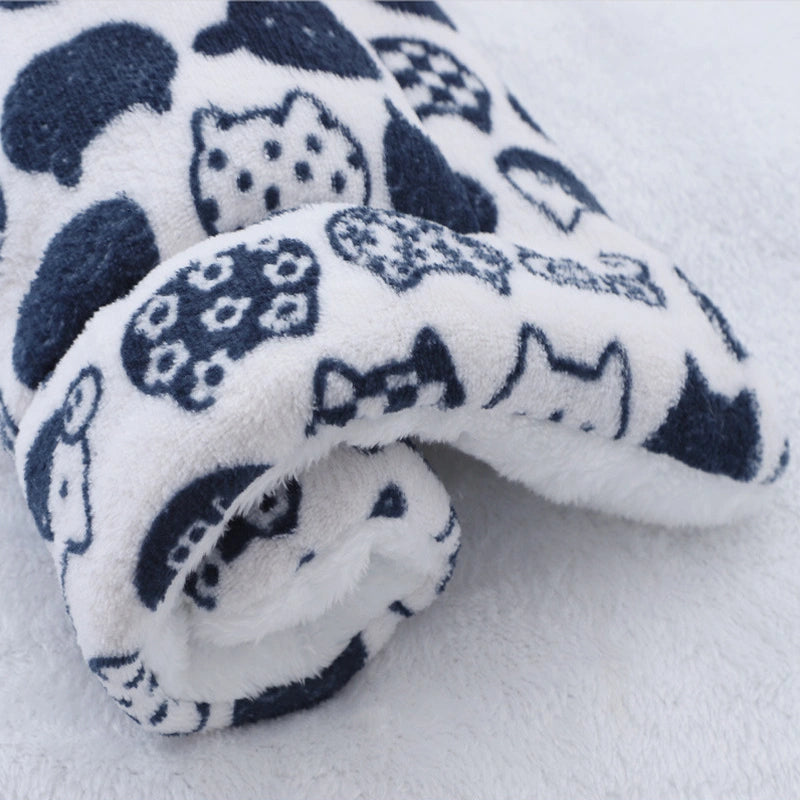 Lit pour chat blanc avec motifs de chats