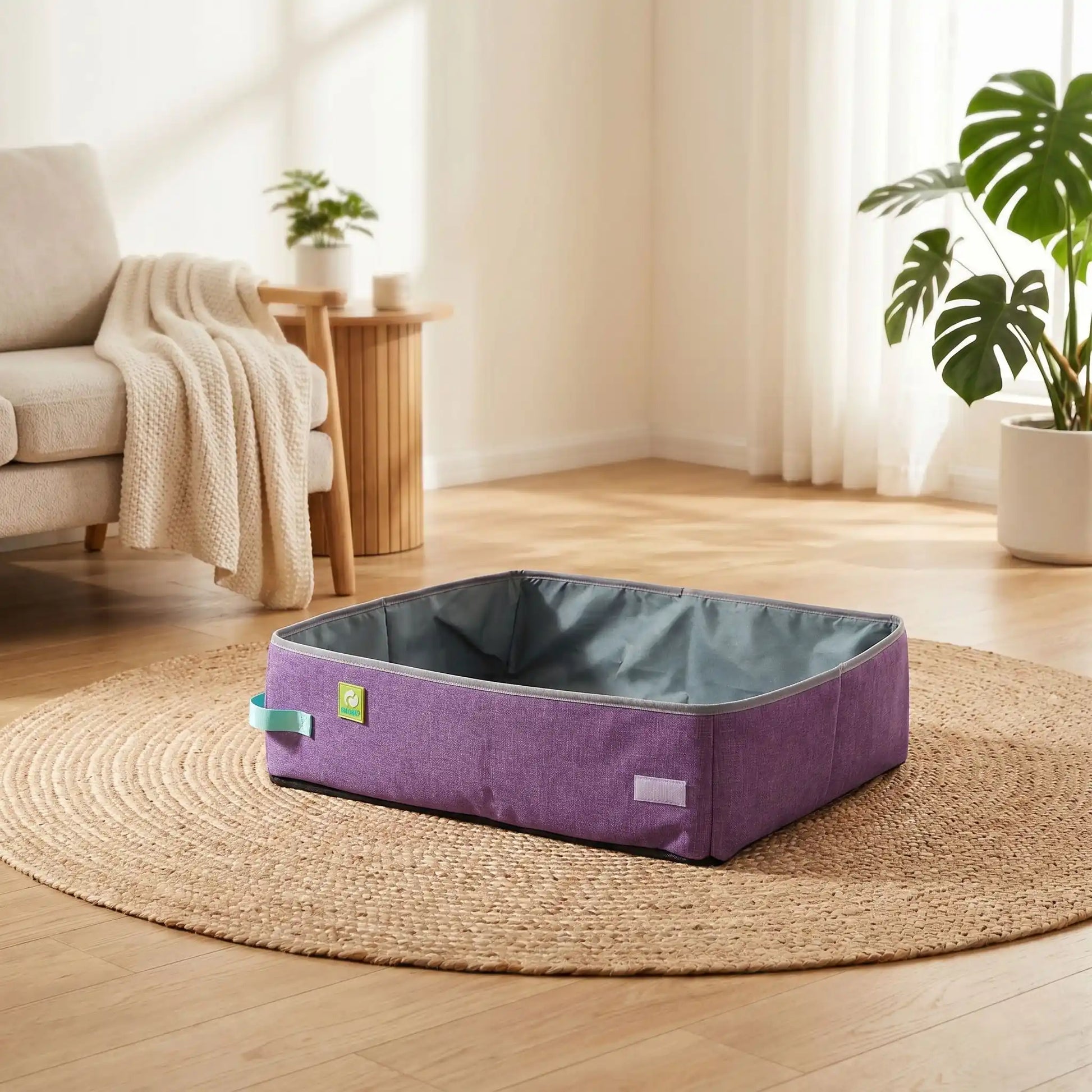 litière de voyage pour chat violet