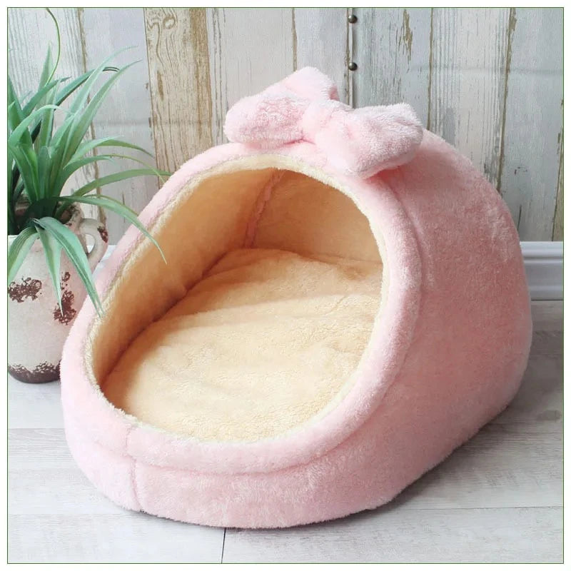 maison pour chat rose douce confortable