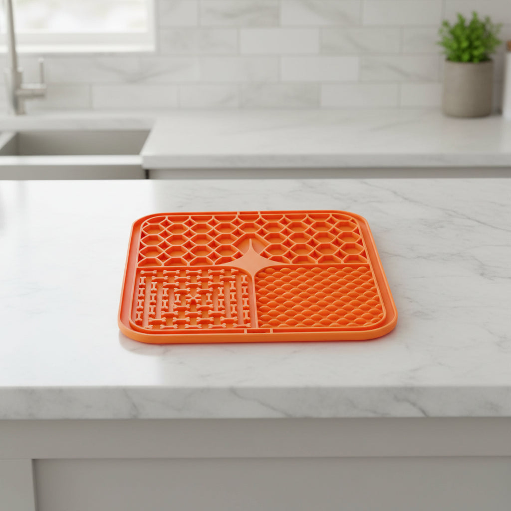 tapis de léchage en silicone orange